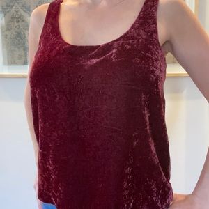 J Crew size 4 burgundy velvet tank